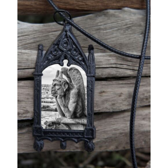 Thinking Gargoyle Pendant Stone Cathedral Art Stoneworks Masonry Sculpture - Picture 2 of 3